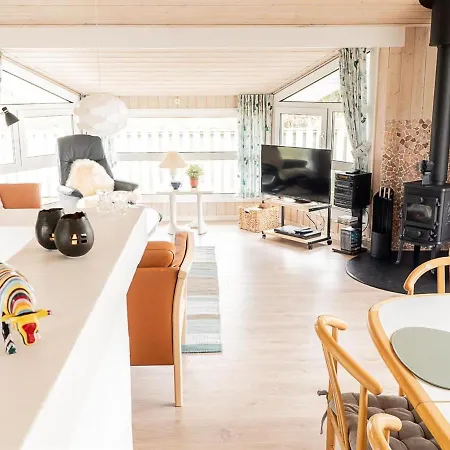 Holiday home Mila - 750m From The Sea In Nw Jutland By Interhome
