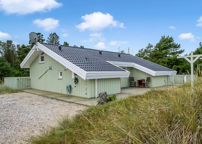 Mila - 750m From The Sea By Interhome Nyaraló *